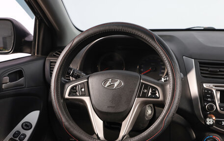 Hyundai Solaris II рестайлинг, 2015 год, 899 000 рублей, 13 фотография