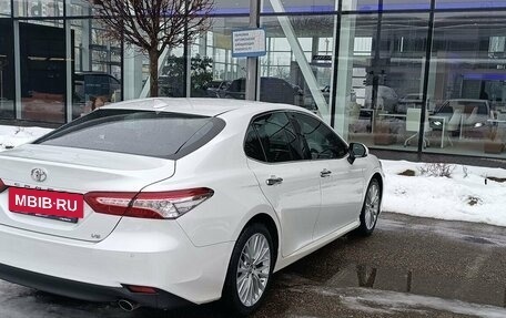 Toyota Camry, 2019 год, 3 550 000 рублей, 3 фотография