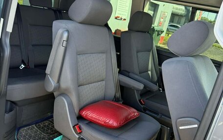 Volkswagen Multivan T5, 2009 год, 1 900 000 рублей, 10 фотография