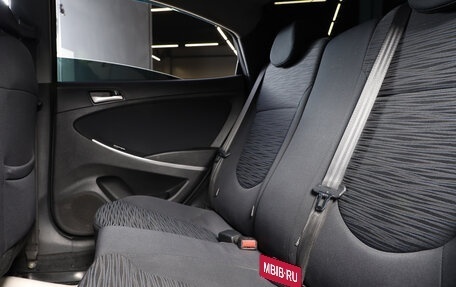 Hyundai Solaris II рестайлинг, 2015 год, 899 000 рублей, 18 фотография