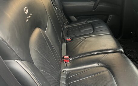 Infiniti QX56, 2013 год, 2 420 000 рублей, 19 фотография