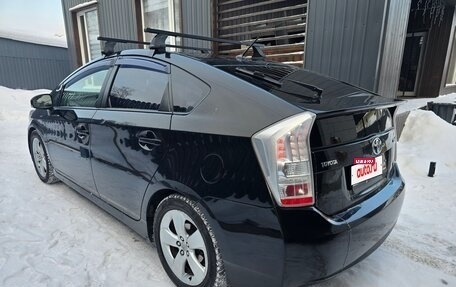 Toyota Prius, 2009 год, 1 050 000 рублей, 6 фотография