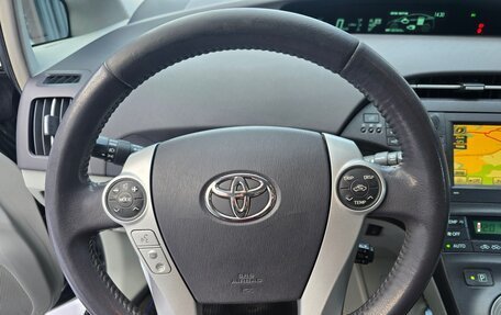 Toyota Prius, 2009 год, 1 050 000 рублей, 13 фотография