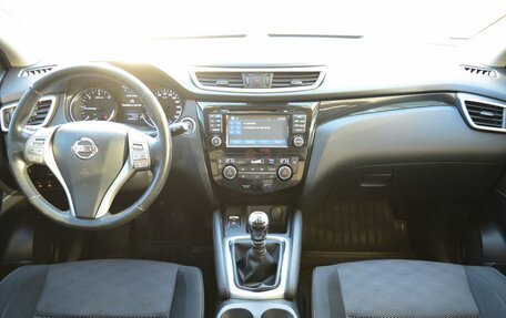 Nissan Qashqai, 2015 год, 1 590 000 рублей, 17 фотография