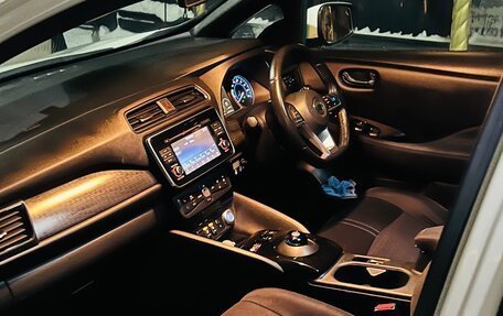 Nissan Leaf II, 2018 год, 1 350 000 рублей, 10 фотография