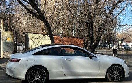 Mercedes-Benz E-Класс, 2021 год, 6 200 000 рублей, 4 фотография