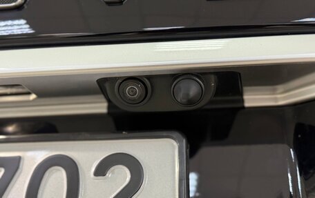 Land Rover Range Rover IV рестайлинг, 2019 год, 8 100 000 рублей, 8 фотография