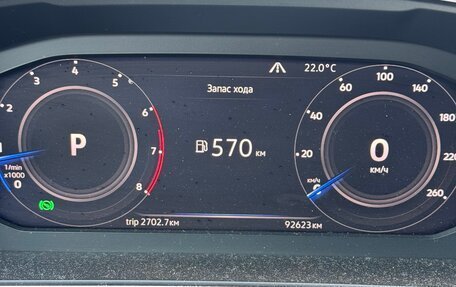 Volkswagen Tiguan II, 2018 год, 2 850 000 рублей, 11 фотография