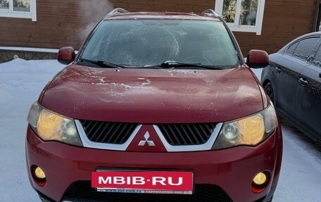 Mitsubishi Outlander III рестайлинг 3, 2008 год, 1 250 000 рублей, 2 фотография