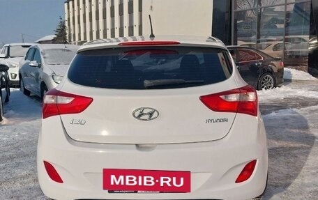 Hyundai i30 II рестайлинг, 2012 год, 987 000 рублей, 4 фотография