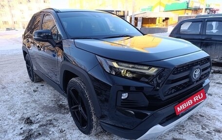 Toyota RAV4, 2025 год, 3 943 000 рублей, 5 фотография