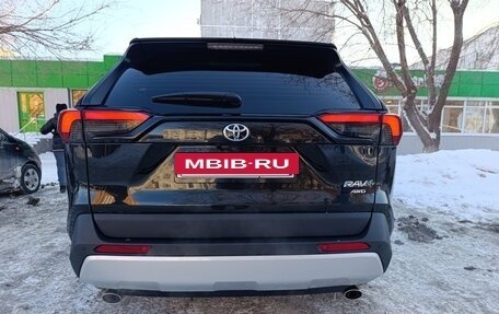 Toyota RAV4, 2025 год, 3 943 000 рублей, 9 фотография