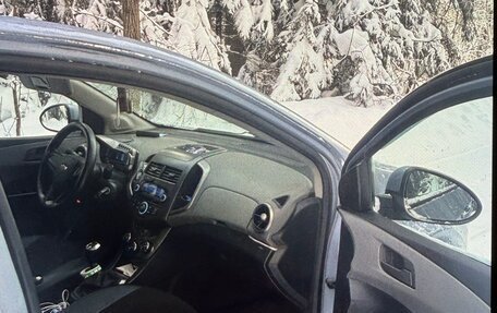 Chevrolet Aveo III, 2012 год, 685 000 рублей, 5 фотография