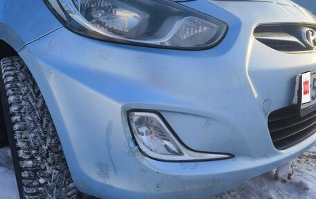 Hyundai Solaris II рестайлинг, 2011 год, 575 000 рублей, 26 фотография