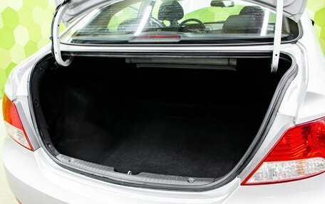 Hyundai Solaris II рестайлинг, 2012 год, 600 000 рублей, 21 фотография