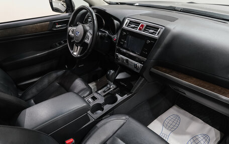 Subaru Outback IV рестайлинг, 2017 год, 2 449 000 рублей, 15 фотография