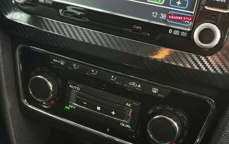 Skoda Superb III рестайлинг, 2011 год, 1 199 900 рублей, 10 фотография