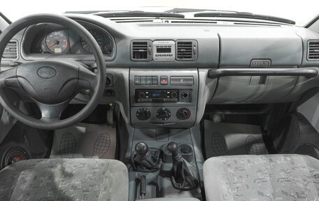 ЛуАЗ Patriot, 2010 год, 699 000 рублей, 14 фотография