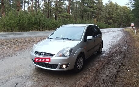 Ford Fiesta, 2008 год, 290 000 рублей, 3 фотография