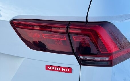 Volkswagen Tiguan II, 2019 год, 2 800 000 рублей, 6 фотография