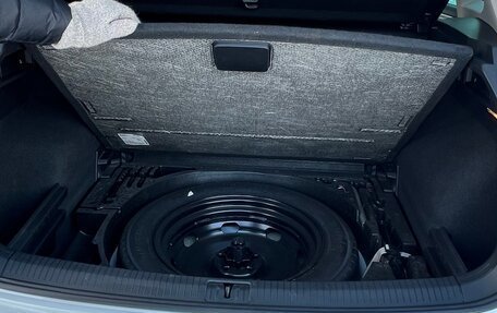 Volkswagen Tiguan II, 2019 год, 2 800 000 рублей, 12 фотография