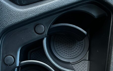 Volkswagen Tiguan II, 2019 год, 2 800 000 рублей, 18 фотография