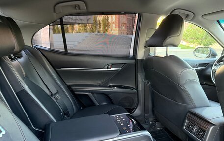 Toyota Camry, 2019 год, 3 100 000 рублей, 26 фотография