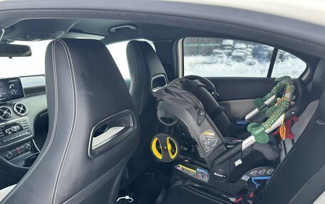 Mercedes-Benz A-Класс, 2015 год, 1 850 000 рублей, 16 фотография