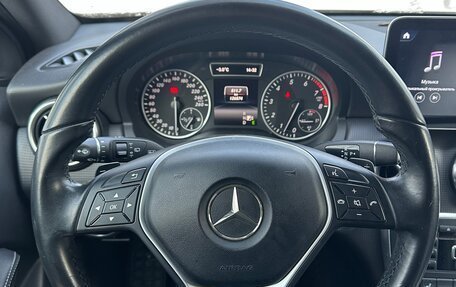 Mercedes-Benz A-Класс, 2015 год, 1 850 000 рублей, 20 фотография