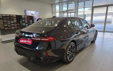 BMW 5 серия, 2025 год, 8 650 000 рублей, 6 фотография