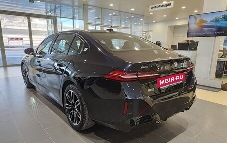 BMW 5 серия, 2025 год, 8 650 000 рублей, 8 фотография