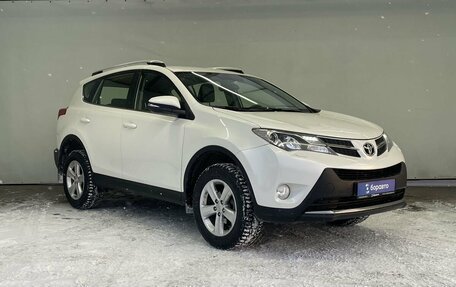 Toyota RAV4, 2014 год, 2 200 000 рублей, 2 фотография