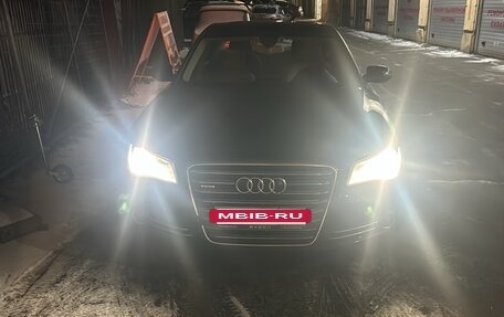 Audi A8, 2010 год, 1 700 000 рублей, 5 фотография