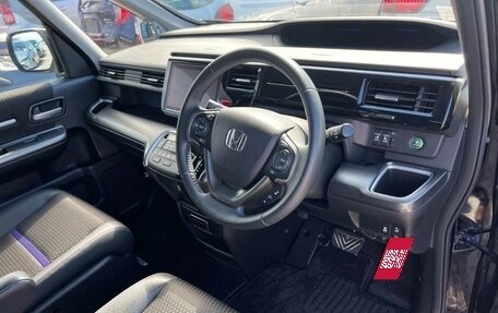 Honda Stepwgn IV, 2019 год, 2 650 000 рублей, 4 фотография