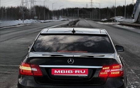 Mercedes-Benz E-Класс, 2012 год, 1 700 000 рублей, 11 фотография