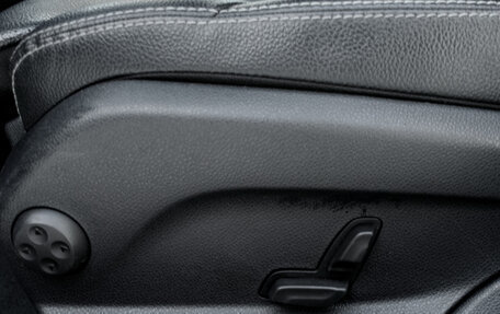 Mercedes-Benz C-Класс, 2019 год, 3 085 000 рублей, 28 фотография