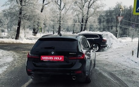 BMW 3 серия, 2019 год, 3 350 000 рублей, 11 фотография