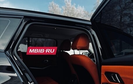 BMW 3 серия, 2019 год, 3 350 000 рублей, 15 фотография