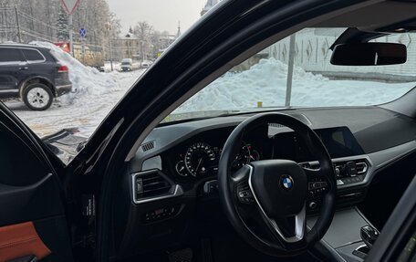 BMW 3 серия, 2019 год, 3 350 000 рублей, 23 фотография