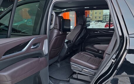 Cadillac Escalade V, 2021 год, 9 500 000 рублей, 16 фотография