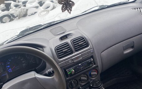 Hyundai Accent II, 2004 год, 265 000 рублей, 8 фотография