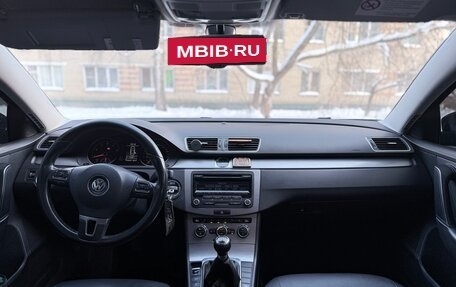 Volkswagen Passat B7, 2011 год, 1 080 000 рублей, 8 фотография