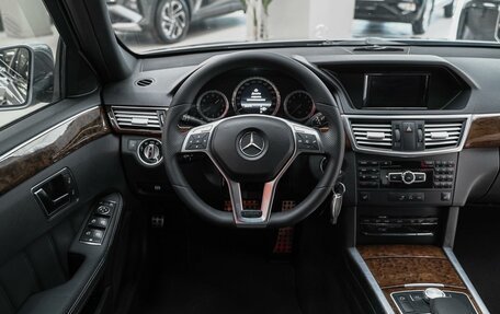 Mercedes-Benz E-Класс, 2012 год, 1 550 000 рублей, 11 фотография