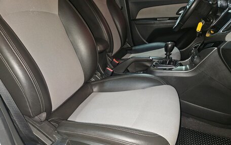 Chevrolet Cruze II, 2013 год, 775 000 рублей, 12 фотография