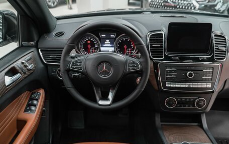 Mercedes-Benz GLE, 2017 год, 3 990 000 рублей, 13 фотография