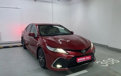 Toyota Camry, 2021 год, 3 950 000 рублей, 1 фотография