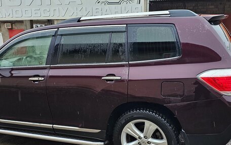 Toyota Highlander III, 2012 год, 2 440 000 рублей, 8 фотография