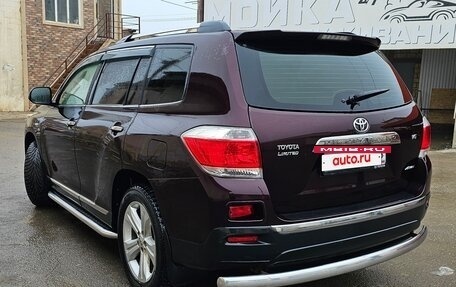 Toyota Highlander III, 2012 год, 2 440 000 рублей, 7 фотография