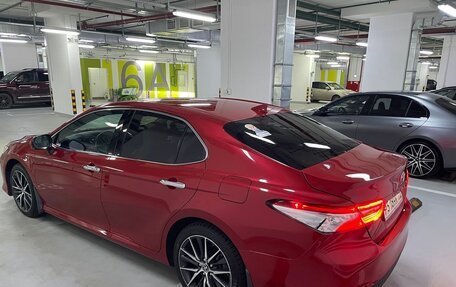 Toyota Camry, 2021 год, 3 950 000 рублей, 3 фотография