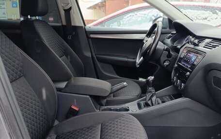 Skoda Octavia, 2017 год, 1 325 000 рублей, 10 фотография